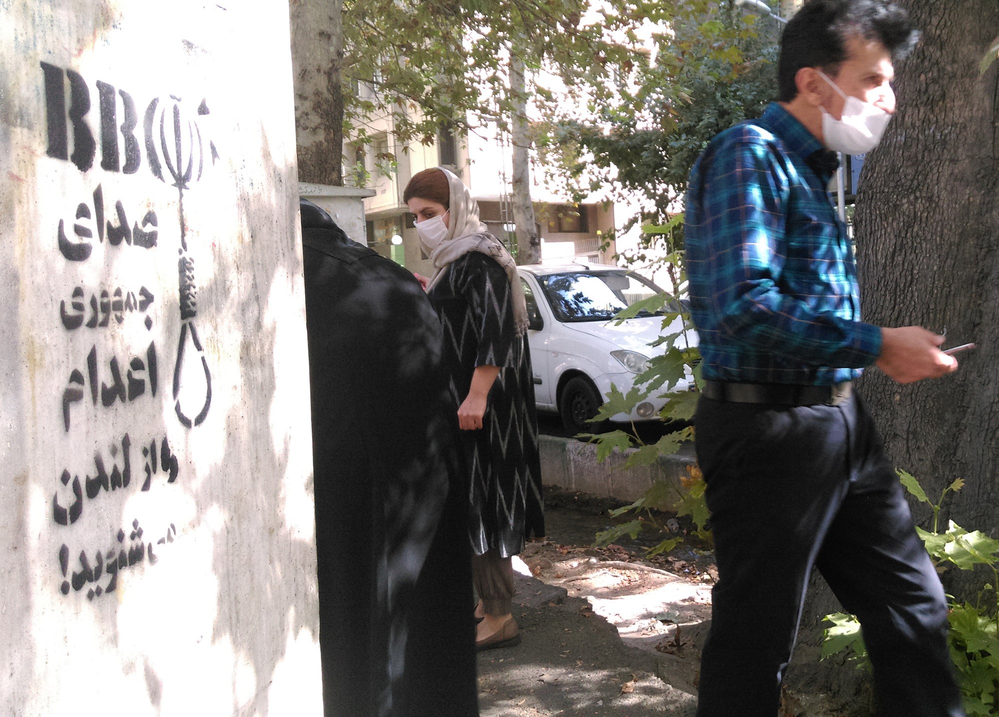 صدای جمهوری اعدام را از لندن میشنوید