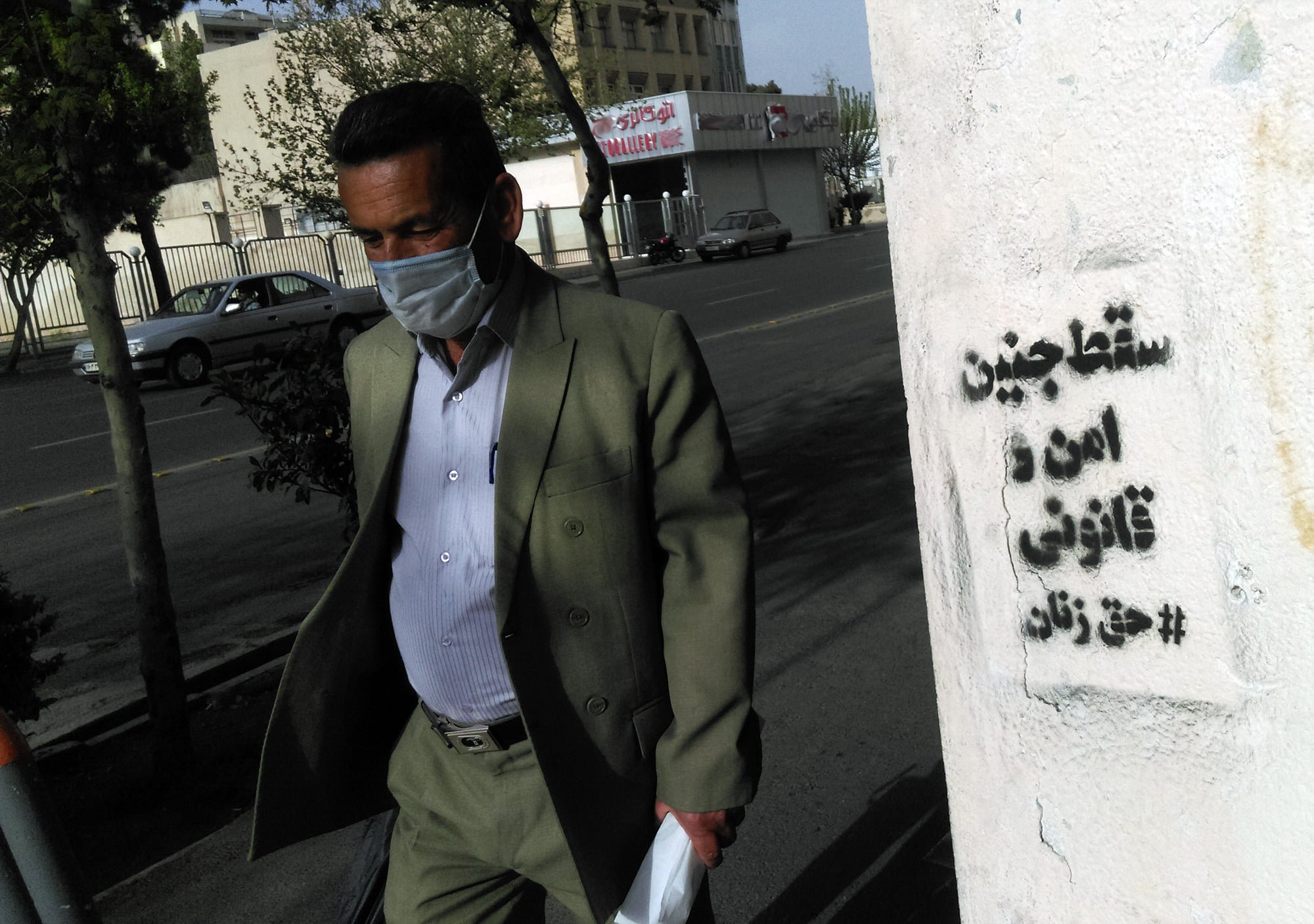 گرافیتی علیه طرح جوانی جمعیت-سقط جنین امن و قانونی، حق زنان (19)